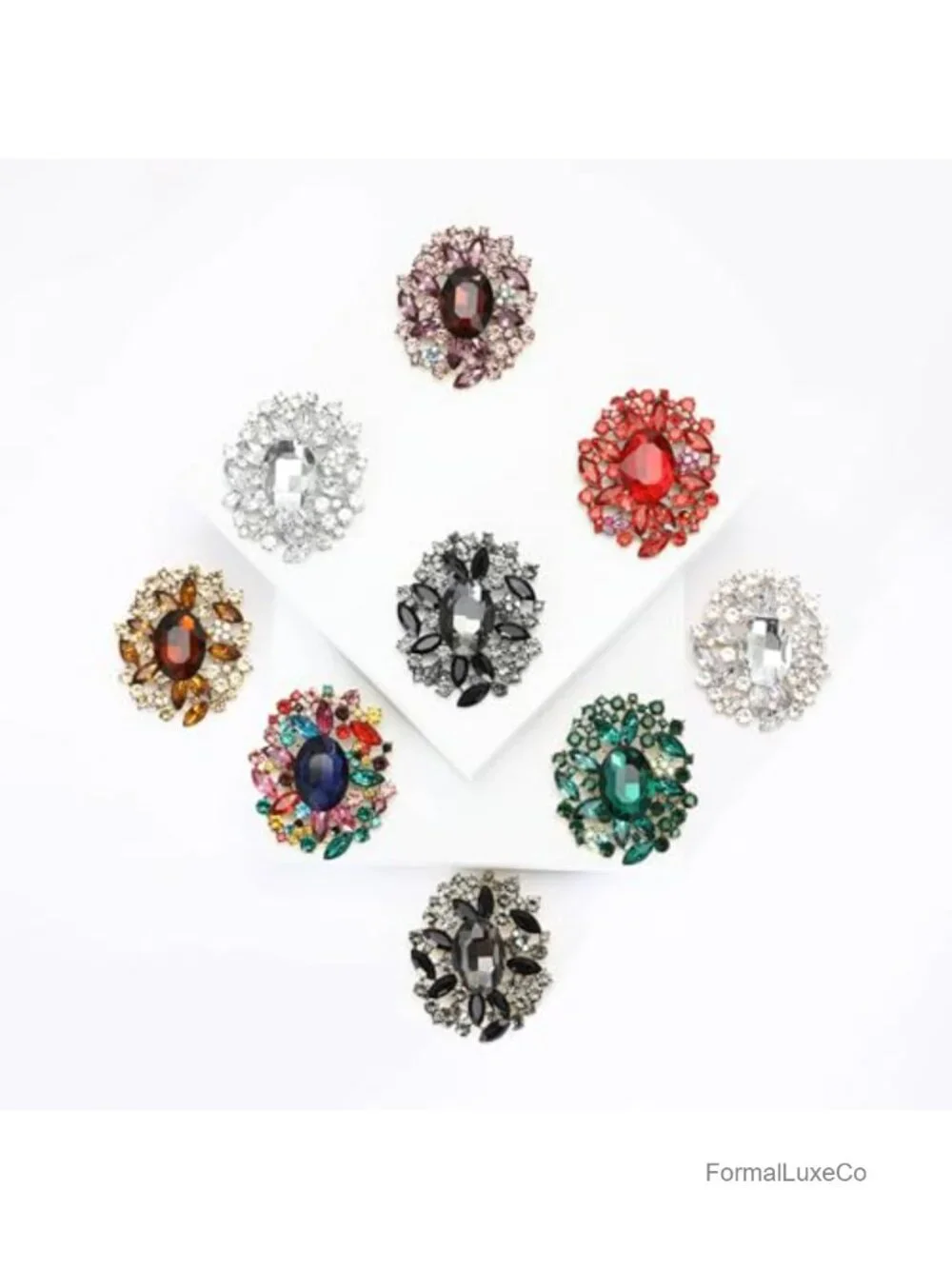 Vintage Crystal Brooch Pin for Women, Floral Rhinestone Bridal Wedding Pin,